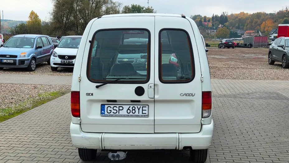 VOLKSWAGEN Caddy -