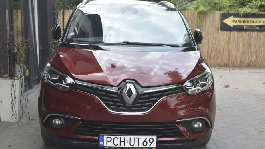 RENAULT Grand Scenic -