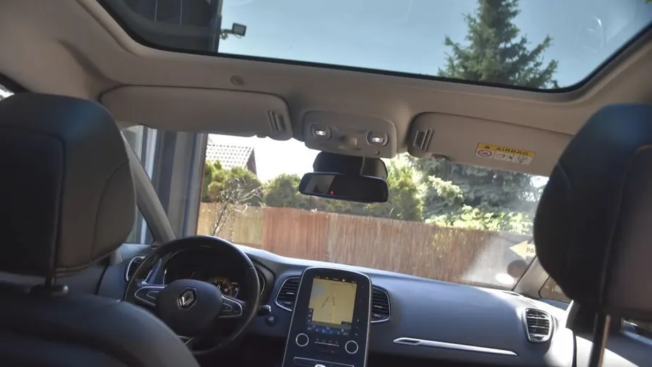 RENAULT Grand Scenic -