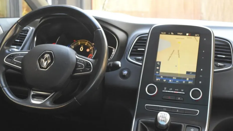 RENAULT Grand Scenic -