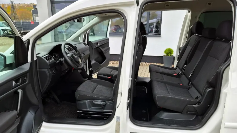 VOLKSWAGEN Caddy -