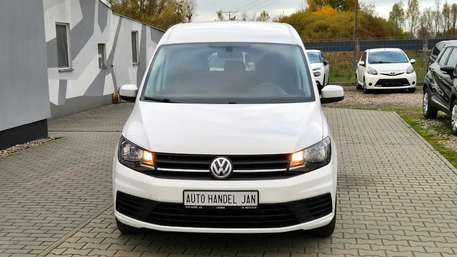 VOLKSWAGEN Caddy -