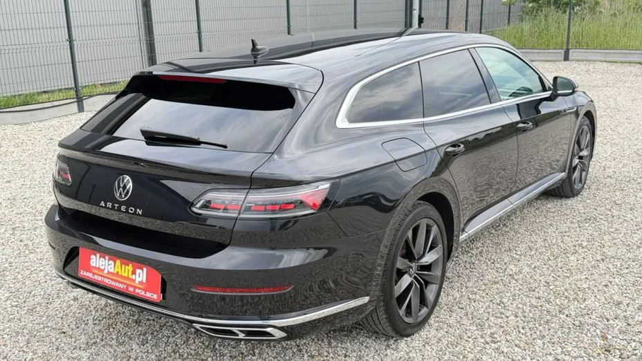 VOLKSWAGEN Arteon -