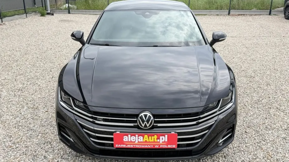 VOLKSWAGEN Arteon -