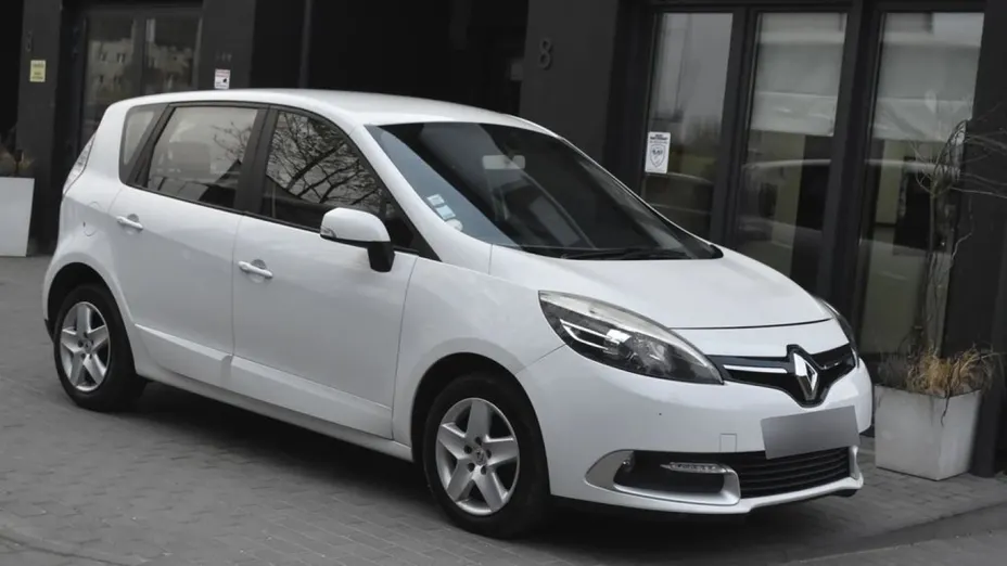 RENAULT Scenic -