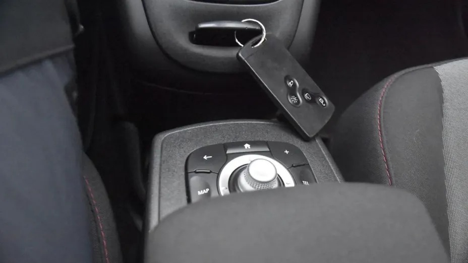 RENAULT Scenic -