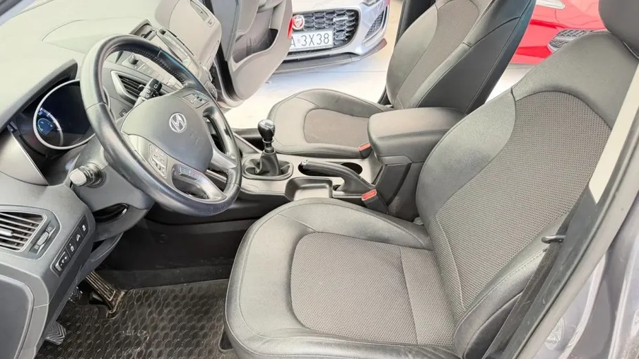 HYUNDAI ix35 -
