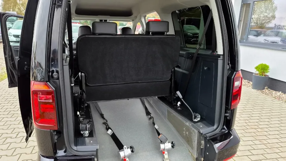 VOLKSWAGEN Caddy -