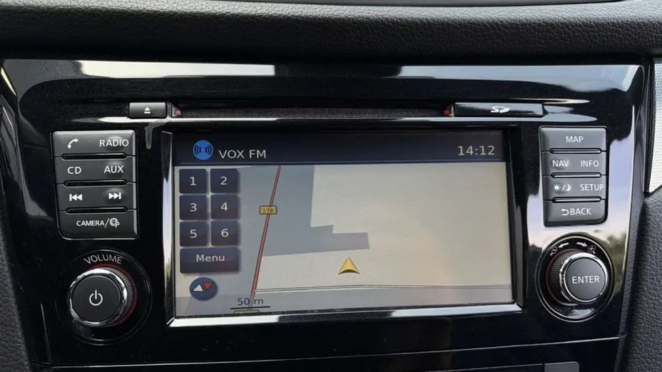 NISSAN Qashqai -