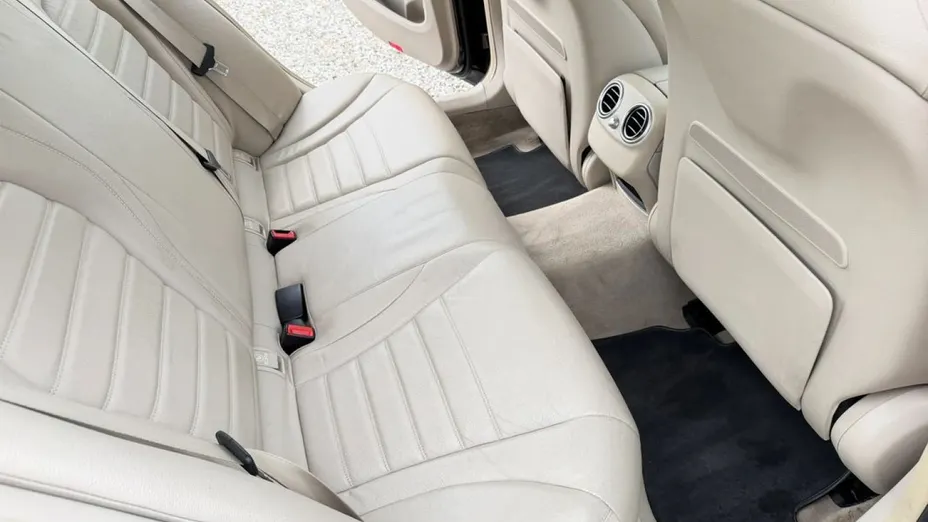 MERCEDES-BENZ C Klasa -