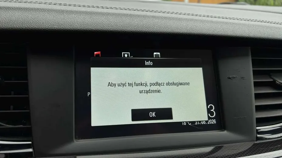 OPEL Insignia -