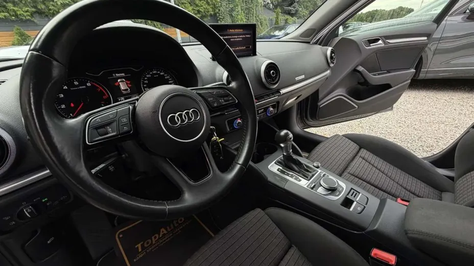 AUDI A3 Sportback -