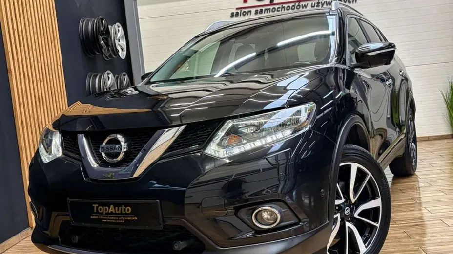 NISSAN X-Trail -