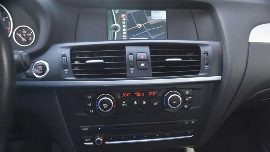 BMW X3 -