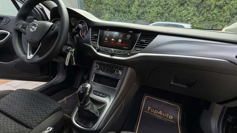 OPEL Astra -