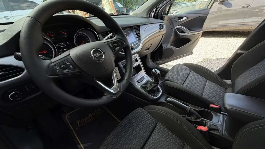OPEL Astra -