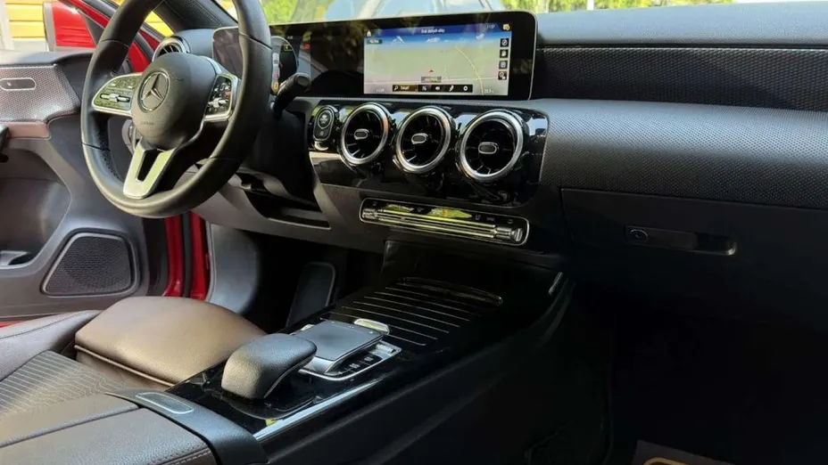 MERCEDES-BENZ A Klasa -