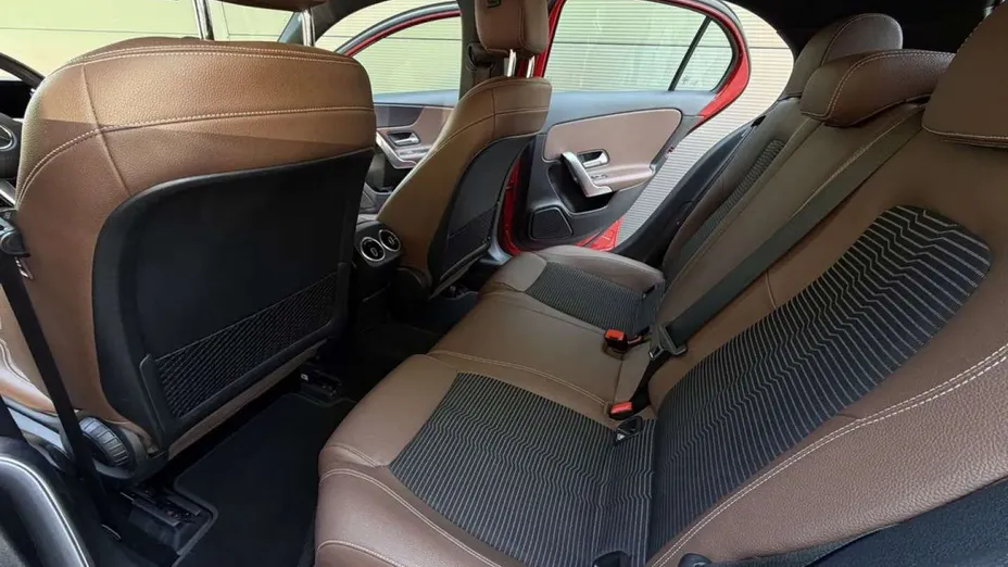 MERCEDES-BENZ A Klasa -