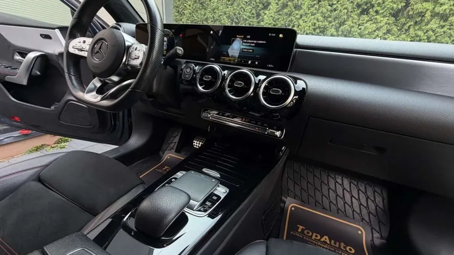 MERCEDES-BENZ A Klasa -