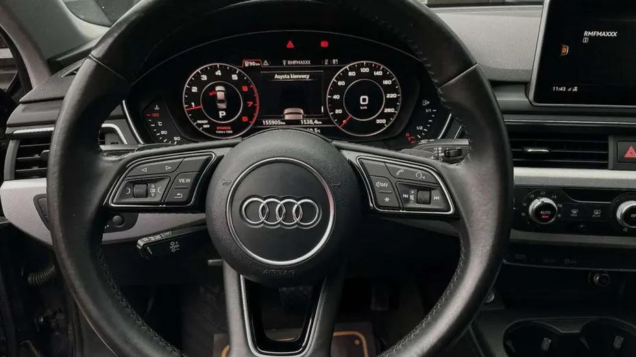 AUDI A4 -
