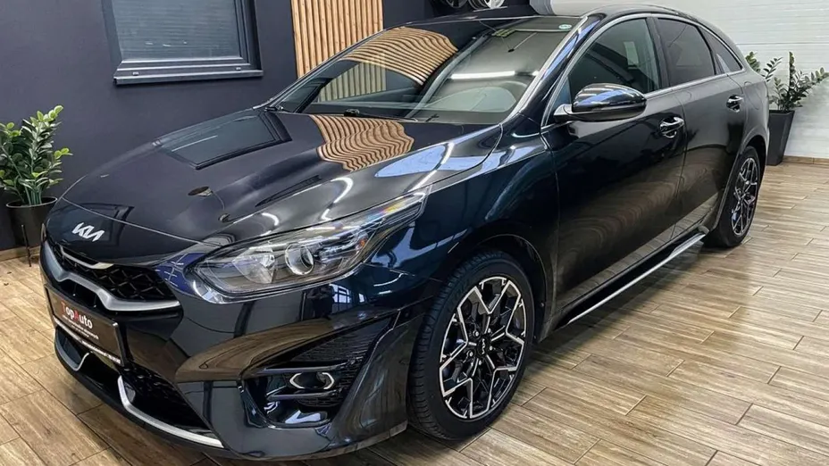 KIA ProCeed -