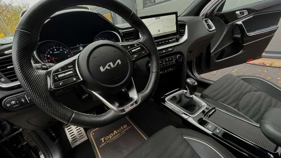 KIA ProCeed -