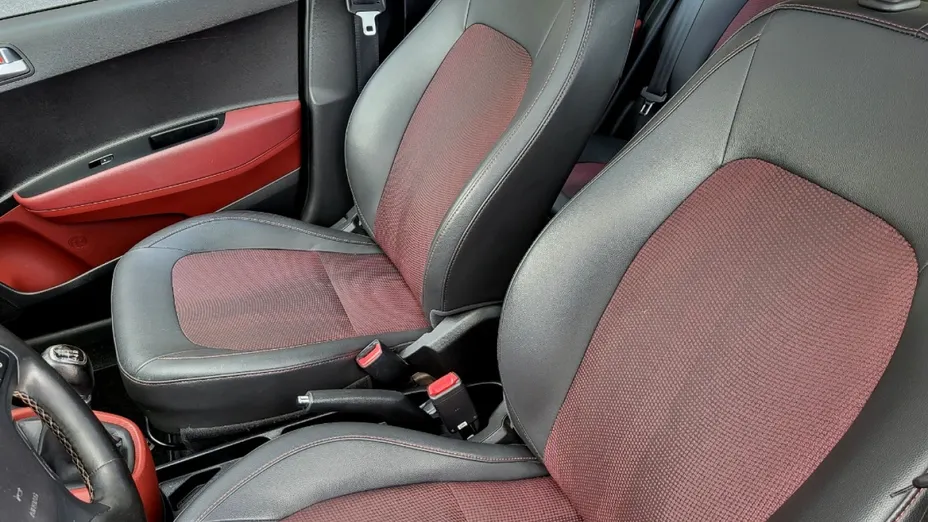 HYUNDAI i10 -