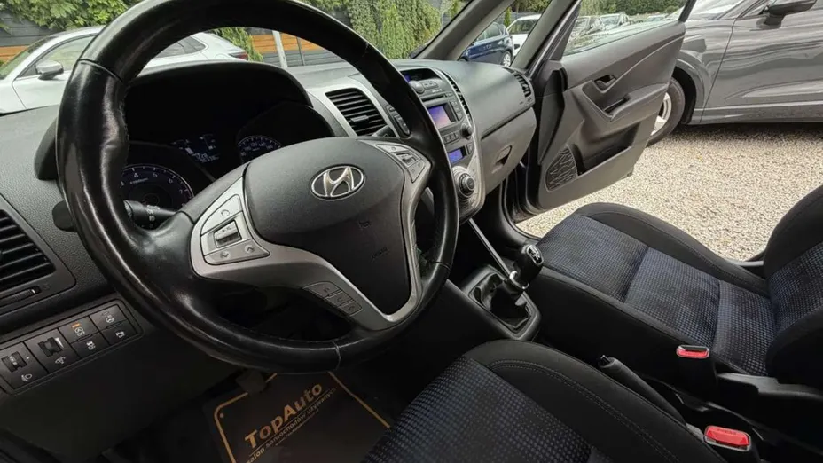 HYUNDAI ix20 -