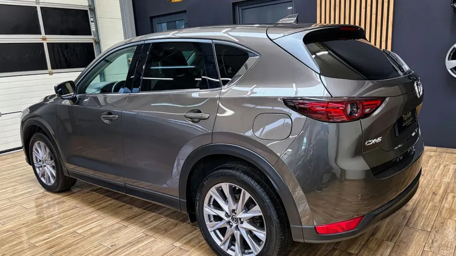 MAZDA CX-5 -