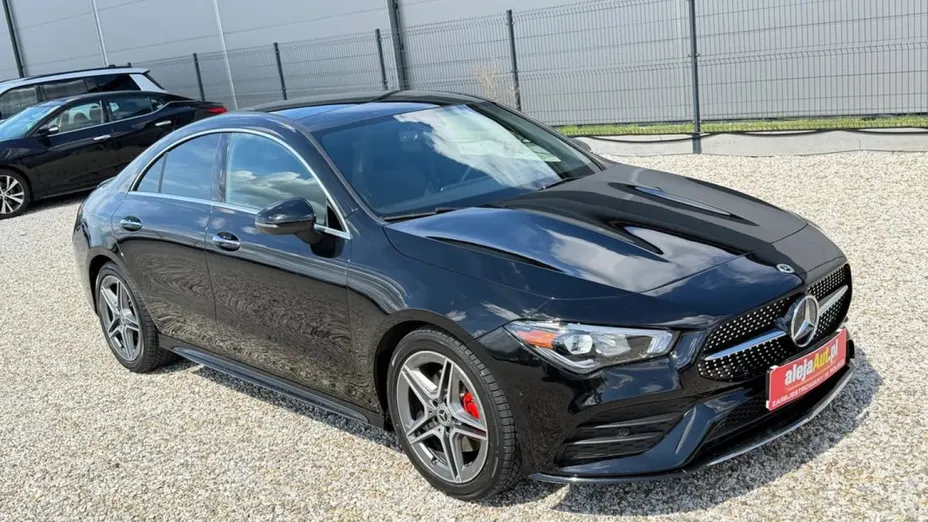 MERCEDES-BENZ CLA -