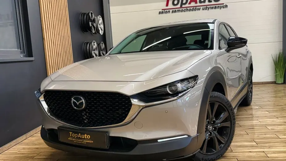 MAZDA CX-30 -