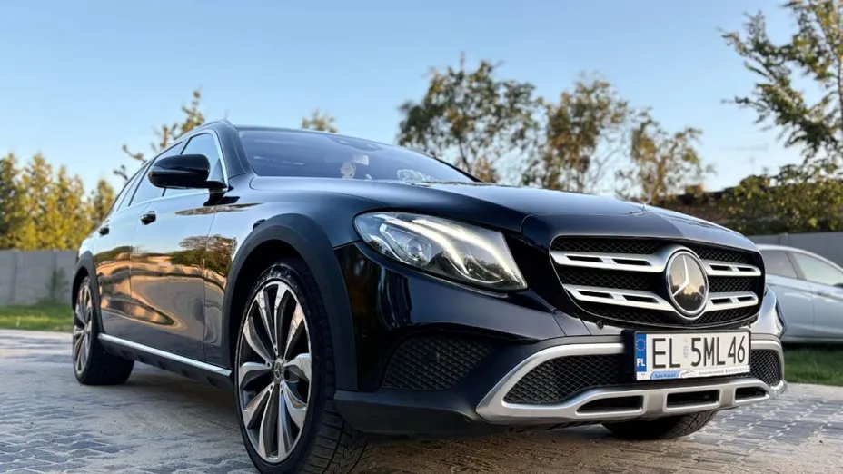MERCEDES-BENZ E Klasa -