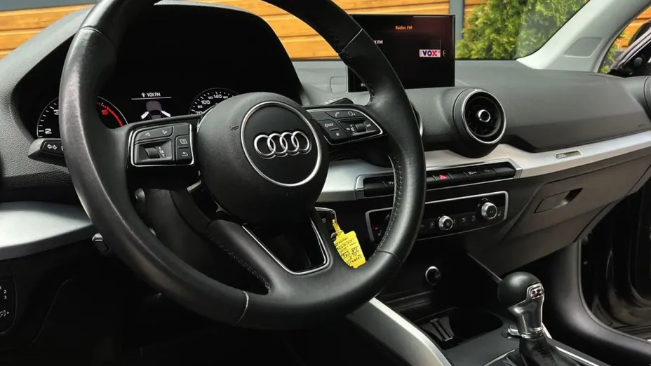 AUDI Q2 -