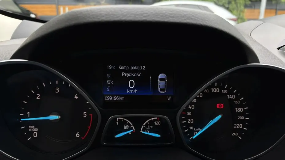 FORD Kuga -