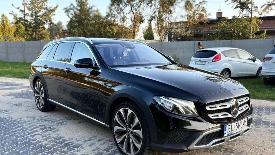 MERCEDES-BENZ E Klasa -