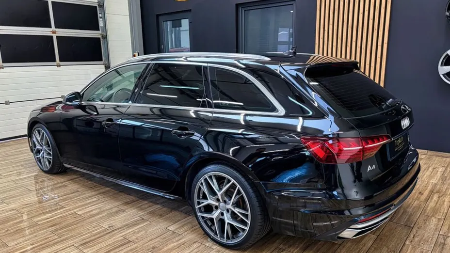 AUDI A4 Avant -