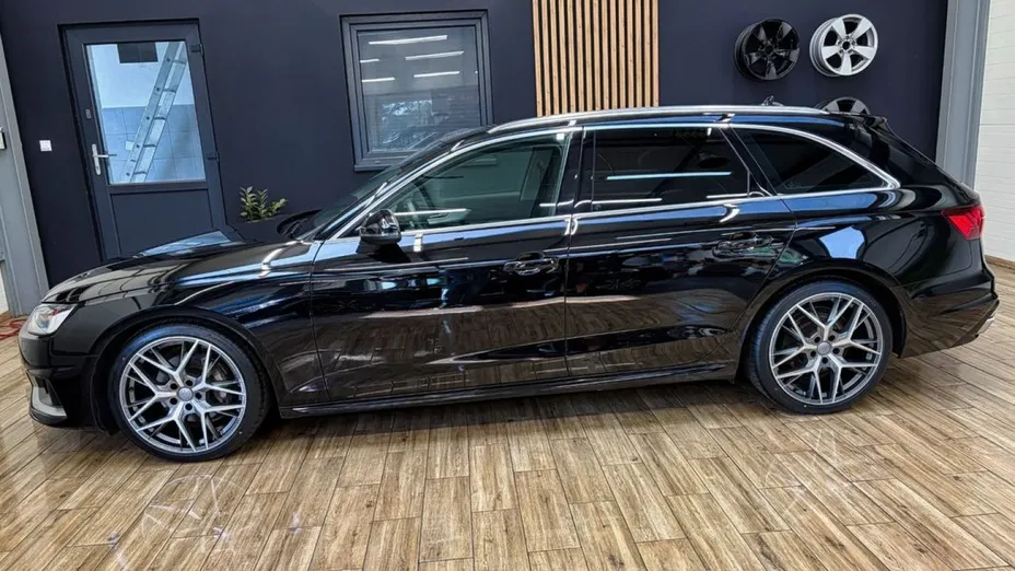 AUDI A4 Avant -
