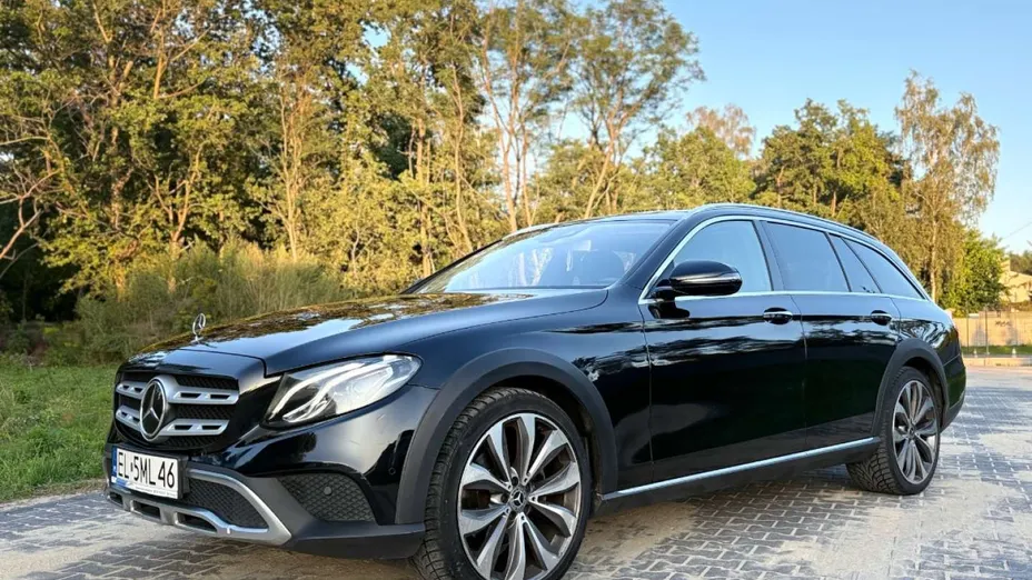 MERCEDES-BENZ E Klasa -