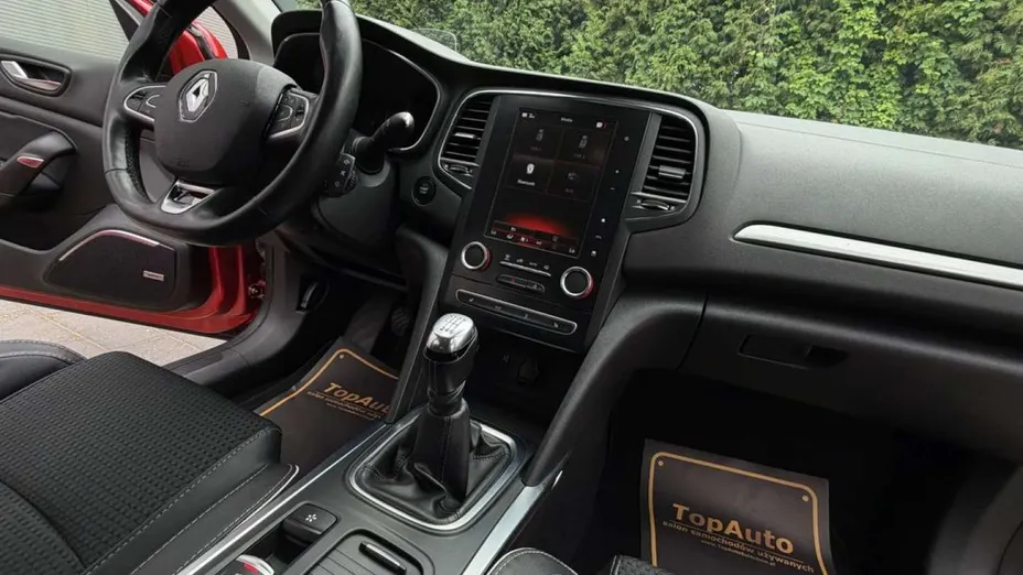 RENAULT Megane -