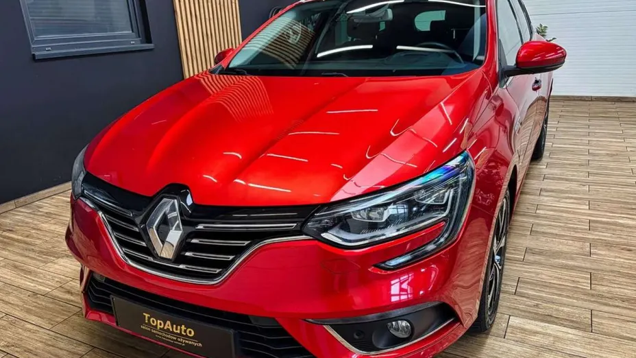 RENAULT Megane -