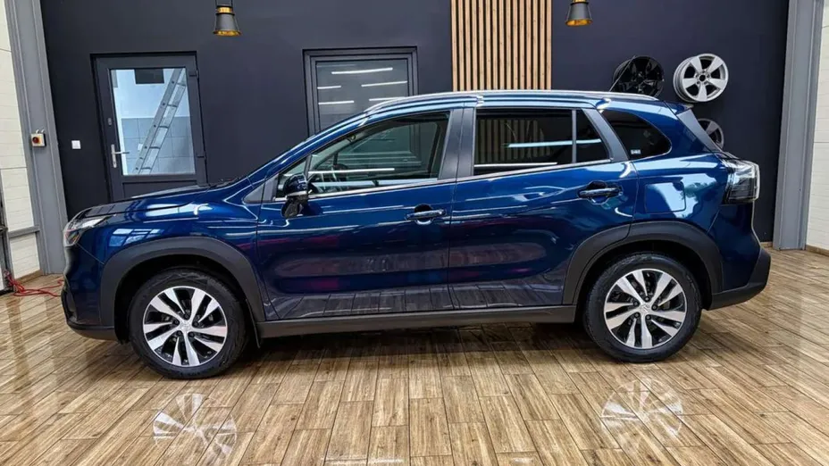 SUZUKI SX4 -