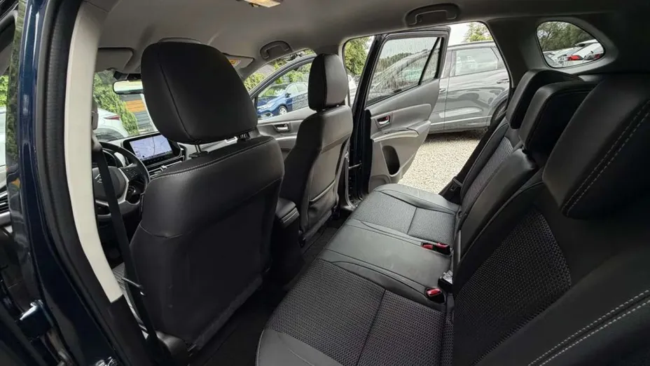 SUZUKI SX4 -