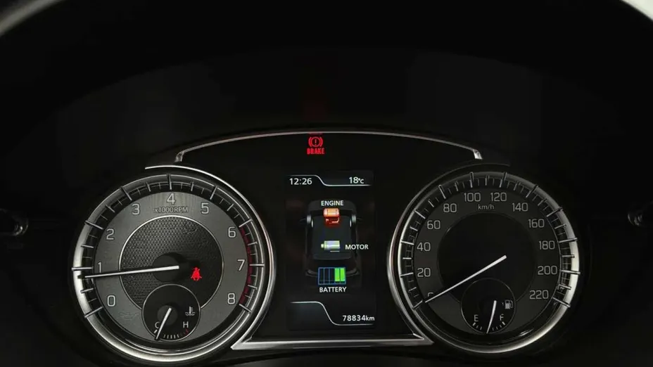 SUZUKI SX4 -
