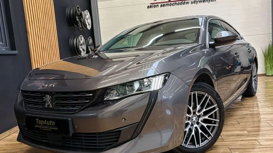 PEUGEOT 508 -