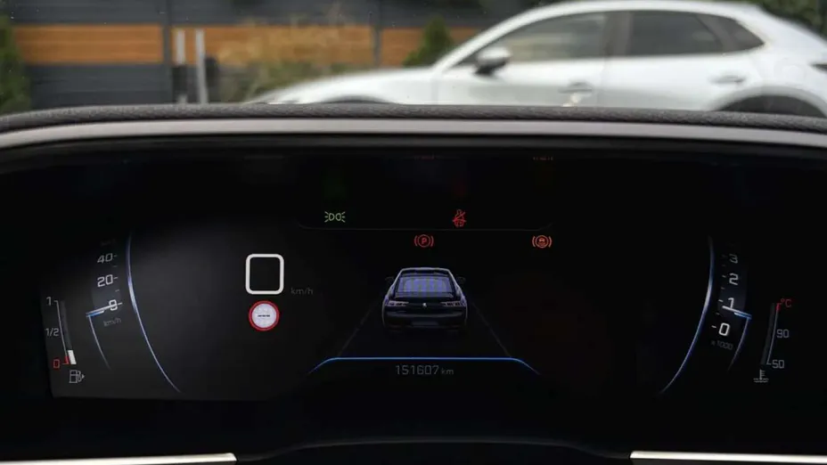 PEUGEOT 508 -