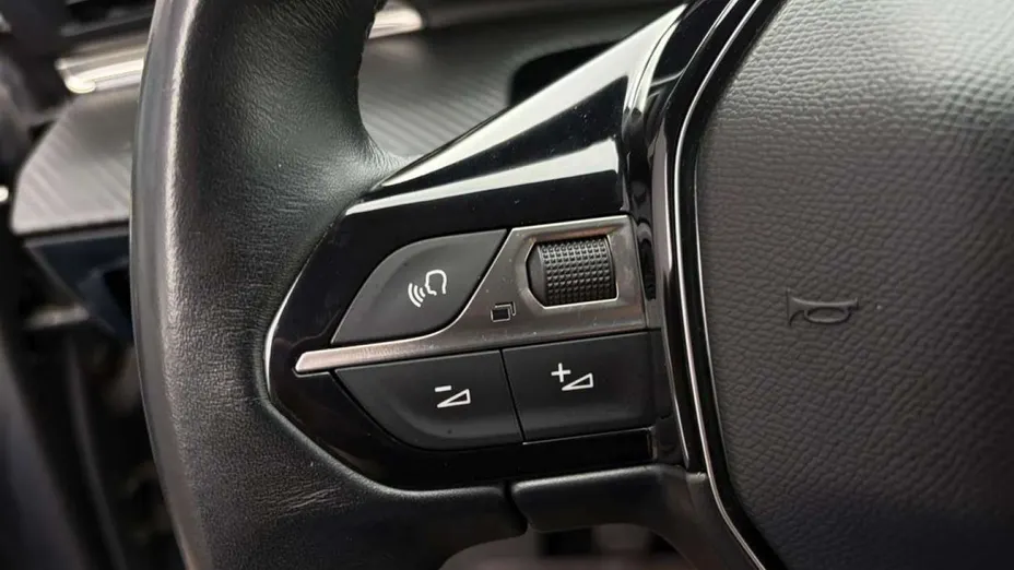 PEUGEOT 508 -