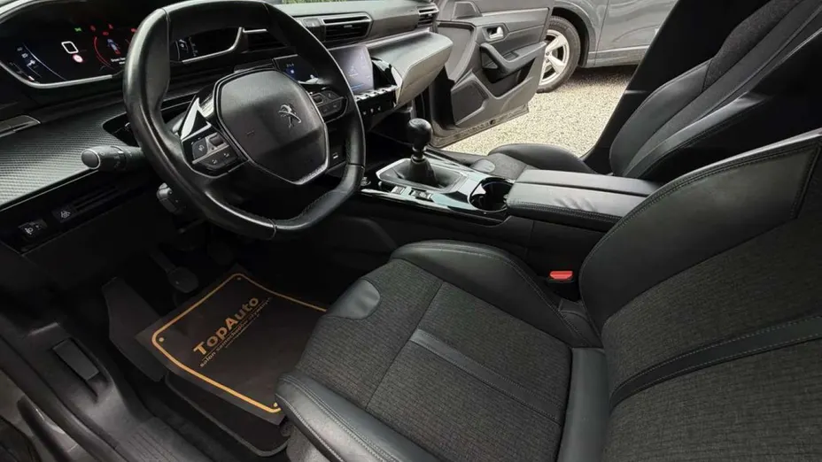 PEUGEOT 508 -