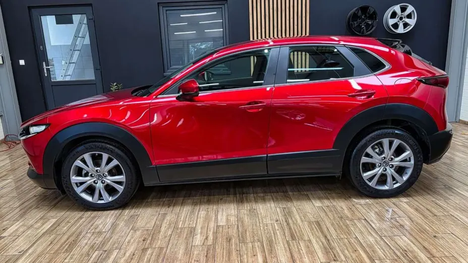 MAZDA CX-30 -