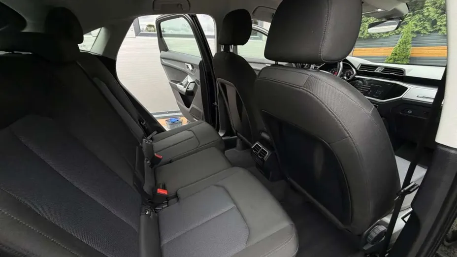 AUDI Q3 Sportback -