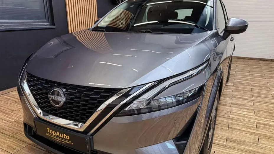NISSAN Qashqai -